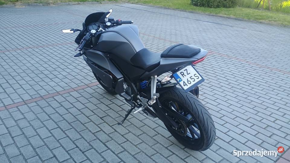 YAMAHA YZF R125 2016 Rok produkcji 2016 podkarpackie Rzeszów