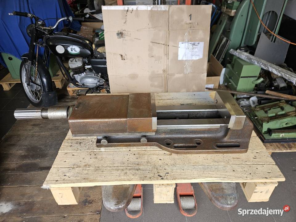 Imadło maszynowe 200x375 ze wspomaganiem Kłomnice