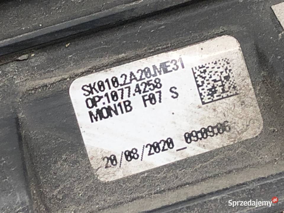 LISTWA DRZWI LEWY PRZÓD SKODA SUPERB III Kombi podkarpackie