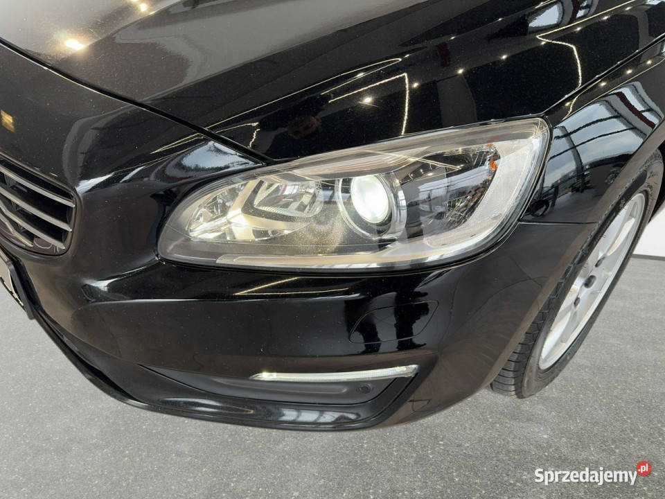 Volvo V60 20d 190 automat 2017 r HAK serwisowane nawigacja Myślenice