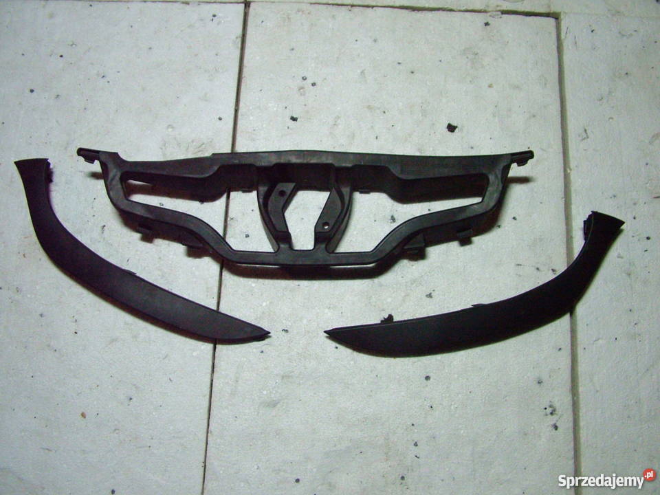 Renault Clio IV Wzmocnienie Zderzaka Gril Listwa Turek