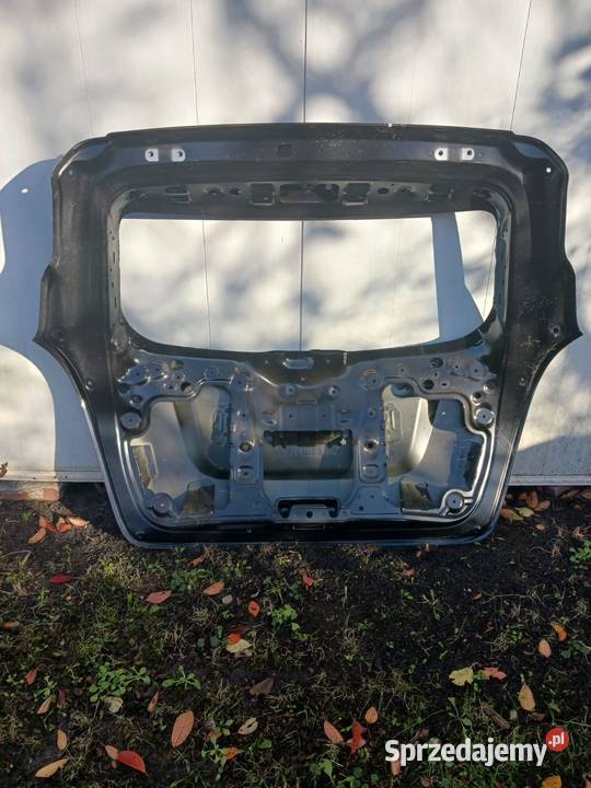 Tylna klapa Opel Mokka 2017 stan perfekcyjny Rok produkcji 2017 Opole