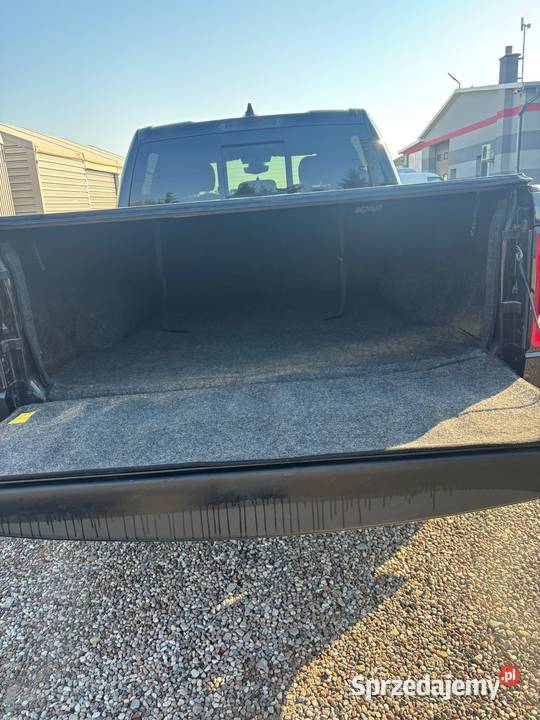 Ram 1500 57 HEMI V8 z USA zarejestrowany sprawny benzyna Ślesin sprzedam