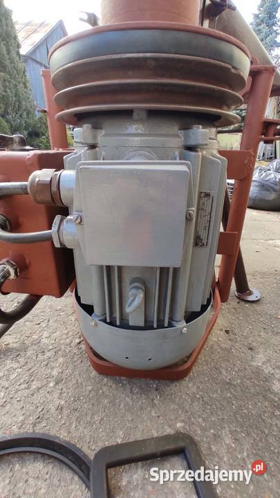 Rozdrabniacz do zboża bąk silnik 75kW Łęczna