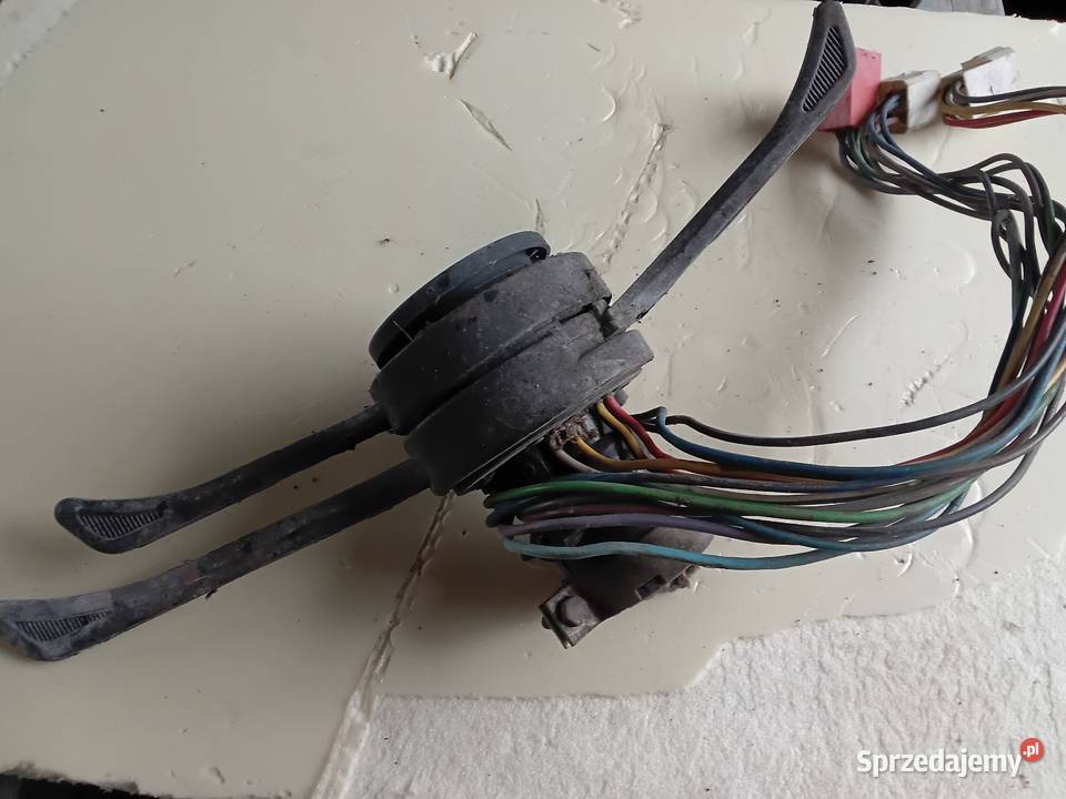 Fiat 126p przełącznik zespolony uniwersalne