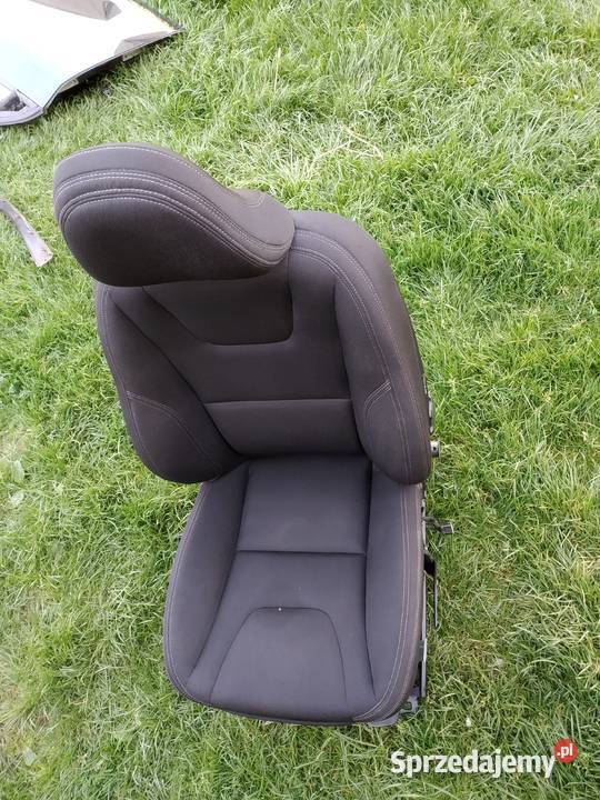 Tapicerka fotel lewy prawy kanapa Volvo S60 V60 osobowe Wyposażenie wnętrza Radecznica