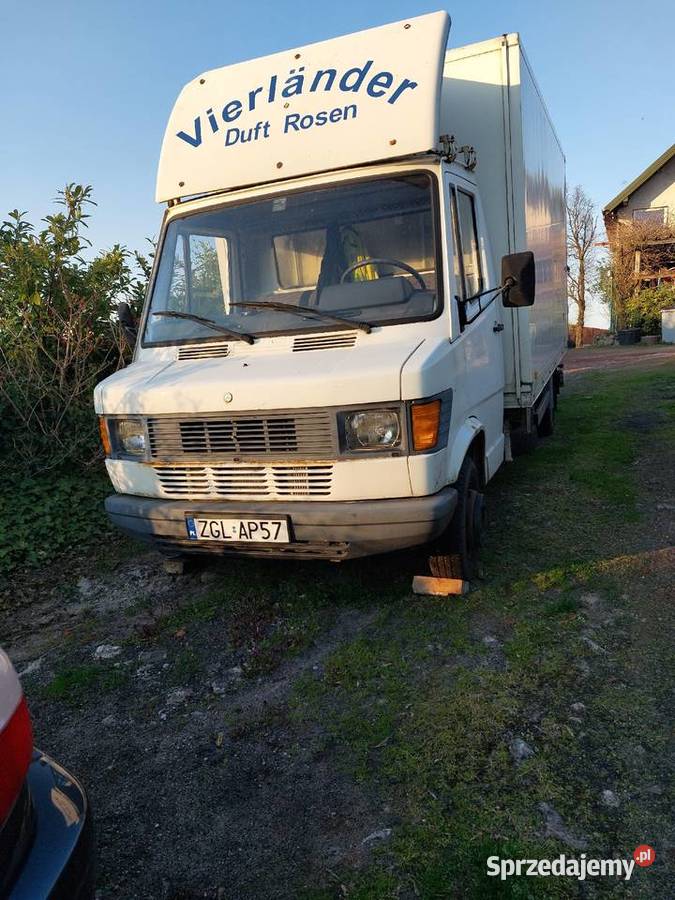 Sprzedam DAIMLERBENZ 409 Z WINDĄ ZAŁADOWCZĄ zachodniopomorskie Maszewo