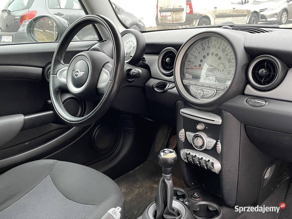 Mini Cooper R56 16 benzyna 120 6 biegów 2x kpl 120KM Będzin
