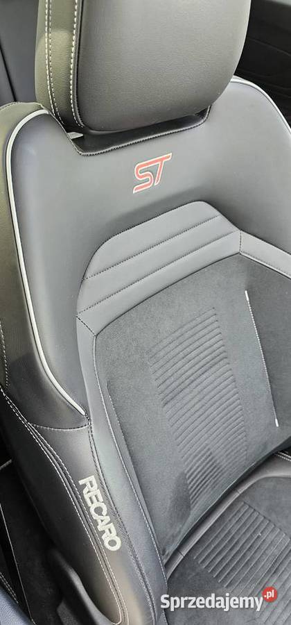 Ford Focus ST 23 gniazdo AUX mazowieckie Ząbki