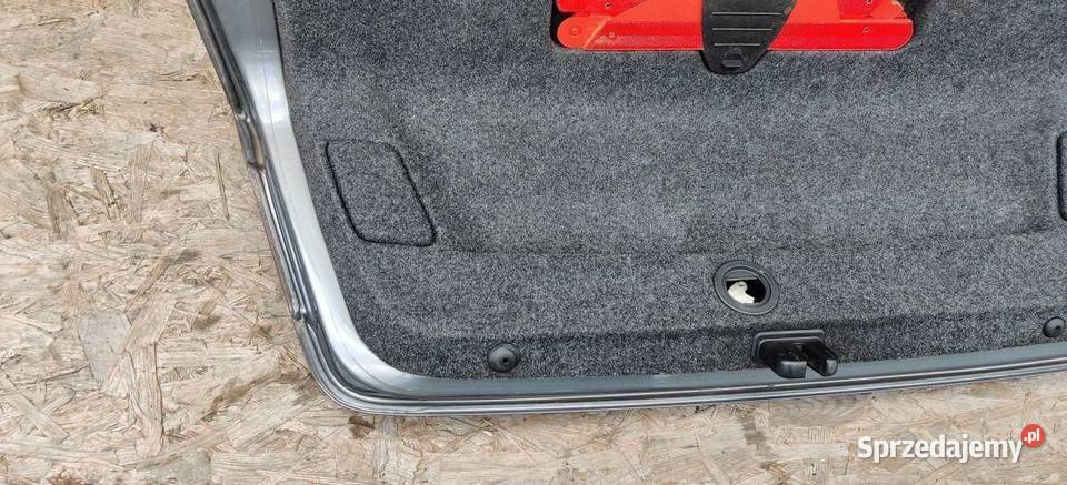 TYLNA KLAPA BAGAŻNIKA TYŁ VW PASSAT B6 SEDAN