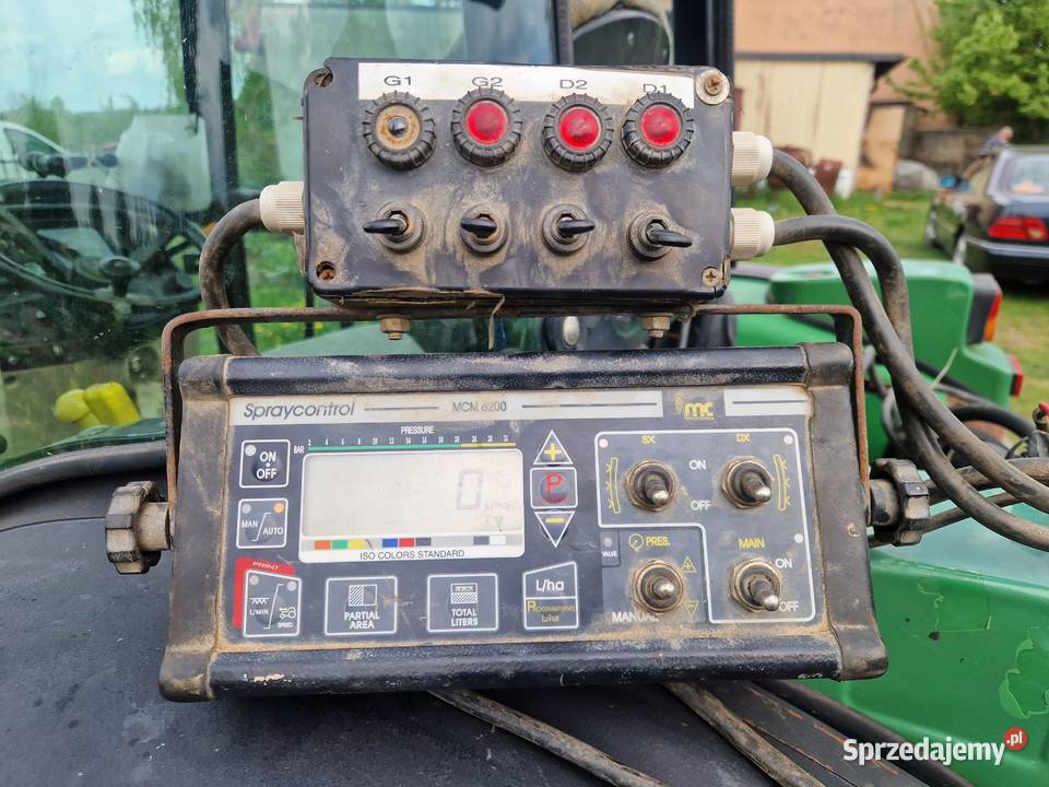 opryskiwacz sadowniczy CLM 1500 litrów kolumna Zelów sprzedam