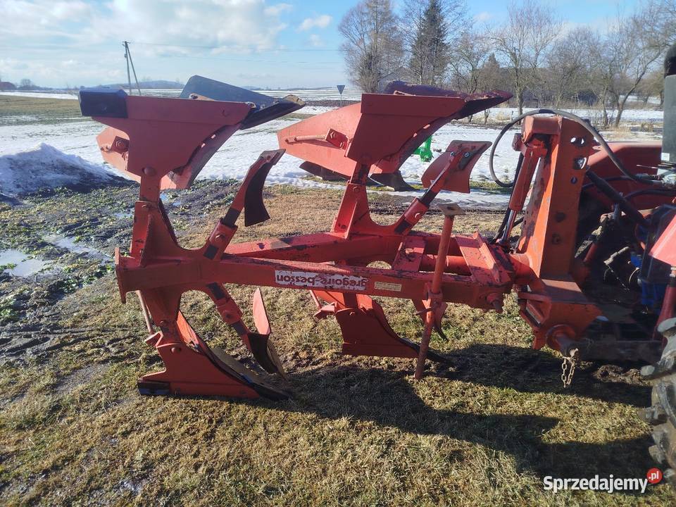 Pług obrotowy Gregoire Besson Garbacz sprzedam