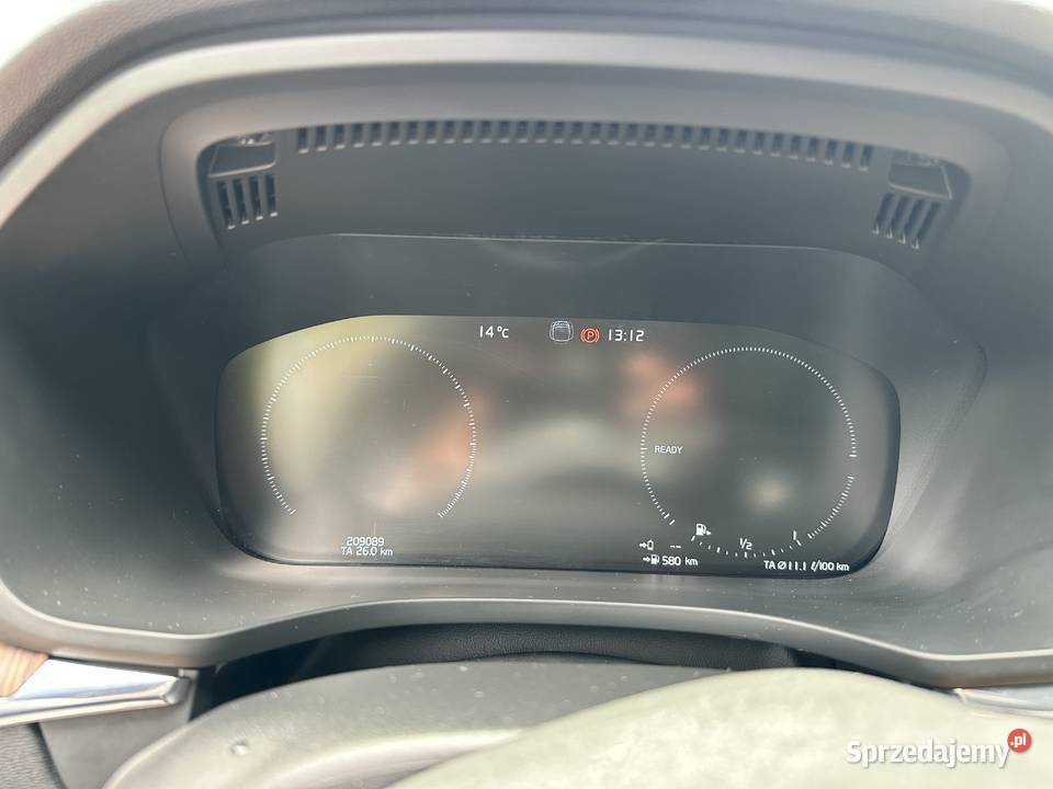 Volvo xc60 T8 Rok produkcji 2019 sprzedam