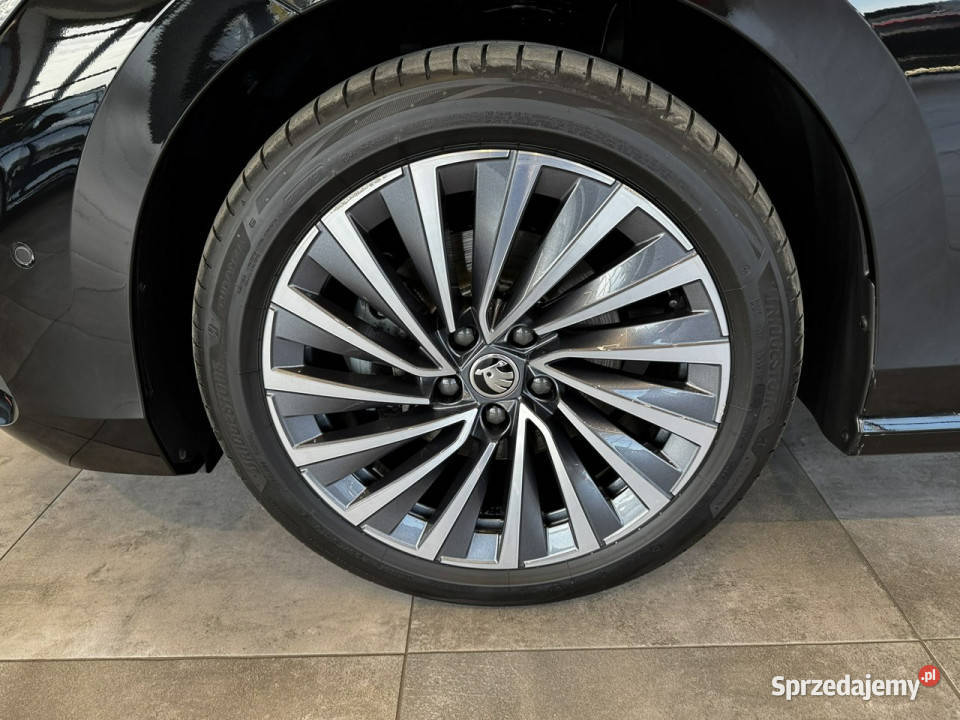 koda Superb Combi LK 15TSI eHEV 150 DSG 2024 r kurtyny powietrzne