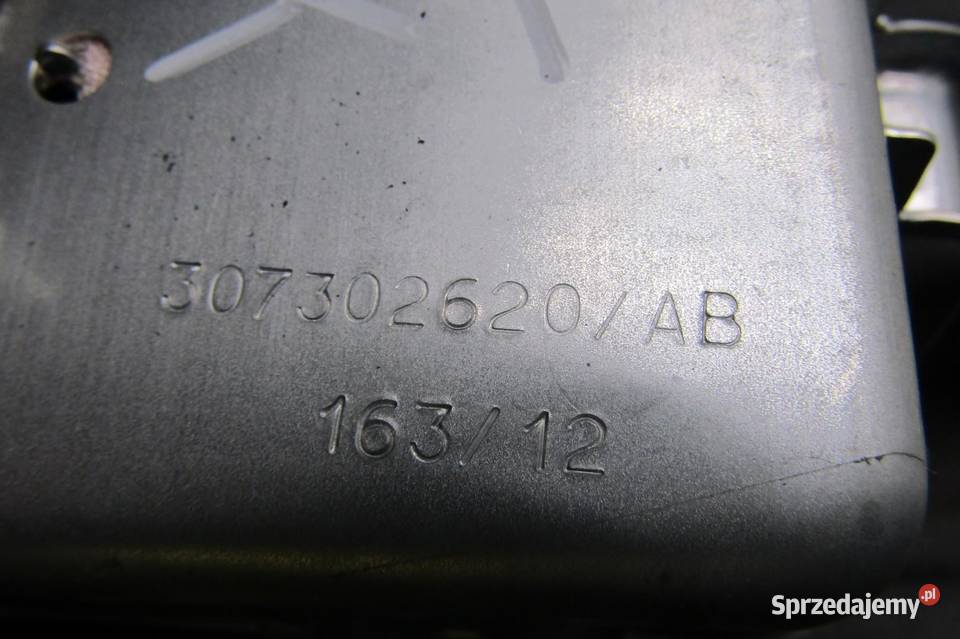 PODUSZKA POWIETRZNA AIRBAG PASAŻERA TOYOTA YARIS Poduszki powietrzne