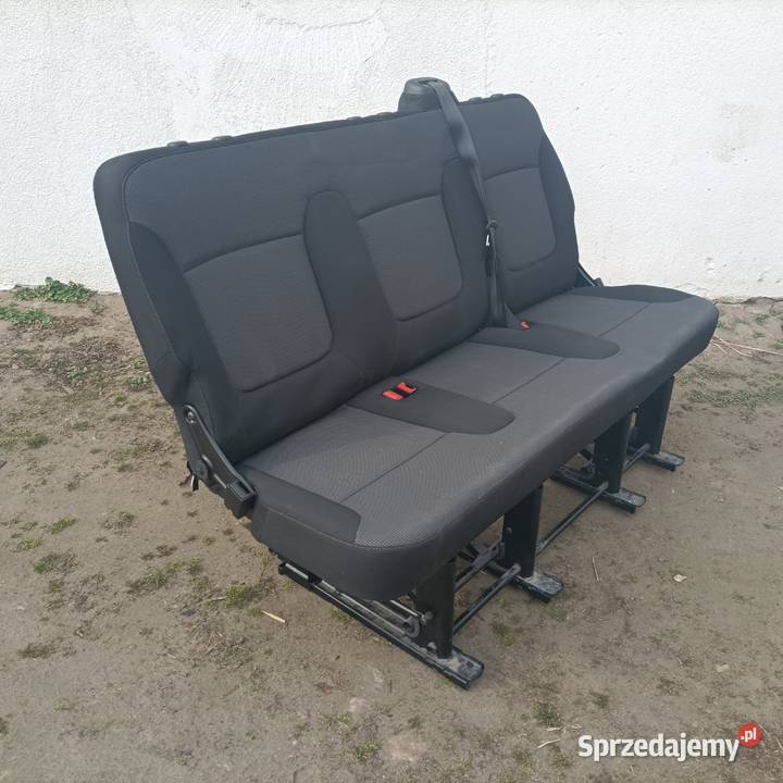 Tylną łwaka Renault Trafic 20202023 Rok produkcji 2021 wielkopolskie Lipka