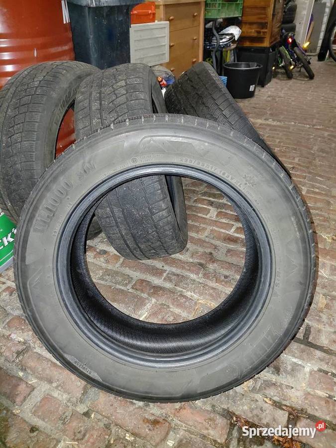 4 opony zimowe 23555 r 17 dot 2020 komplet