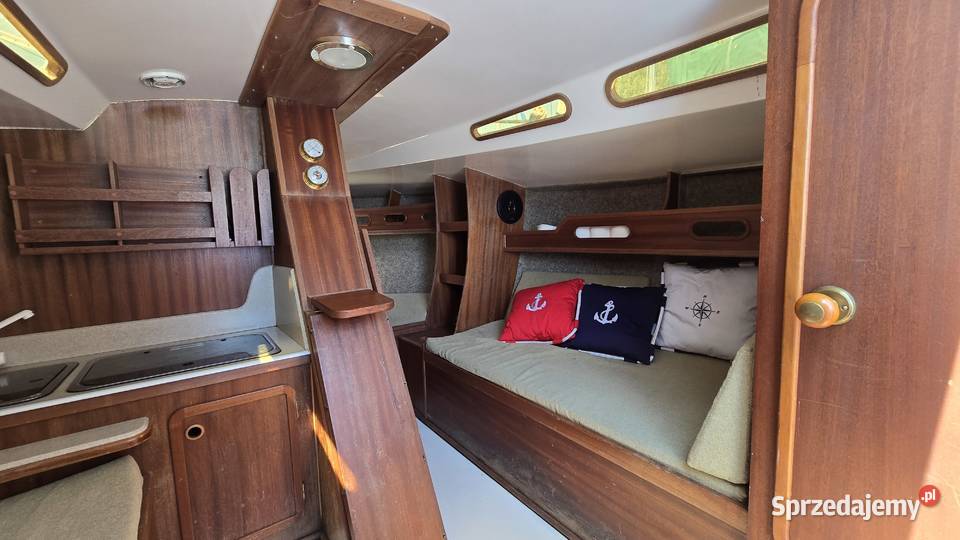 JACHT TANGO 780 SPORT Sanok sprzedam