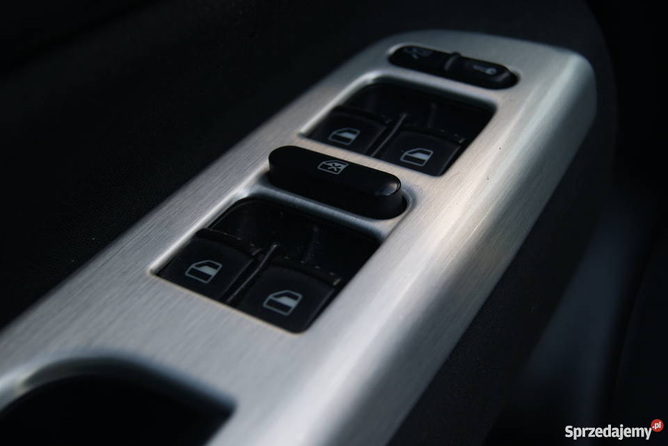 VW GOLF IV 2003 FULL mały przebieg sprzedam