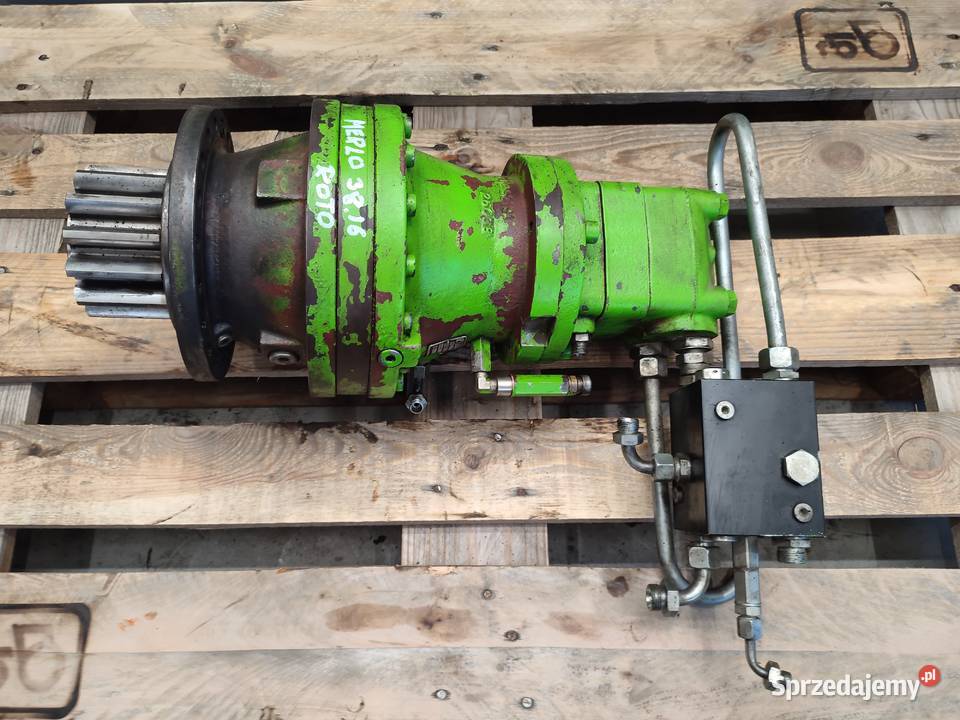 Silnik Reduktor obrotu MERLO 3816 ROTO 533959 Wilkowo