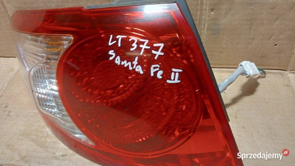 HYUNDAI SANTA FE II LAMPA TYŁ LEWA Zbierkowo
