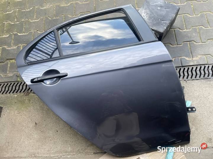 Mitsubishi Lancer VIII drzwi tylne prawe tył Stargard