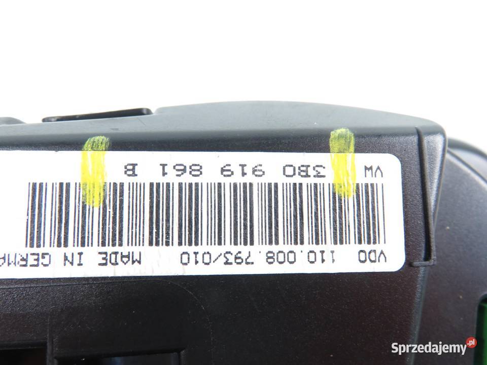 LICZNIK VW PASSAT B5 18 20V 3B0919861B Liczniki i zegary