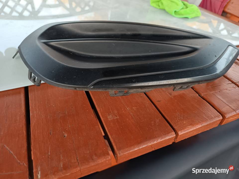 Kratka halogenowa prawy przód Peugeot 208 Zderzaki Turek