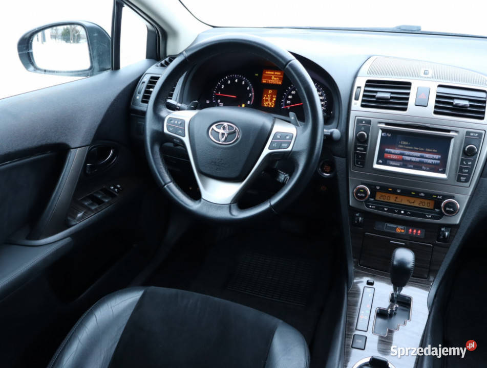 Toyota Avensis 20 Valvematic światła przeciwmgielne Piaseczno