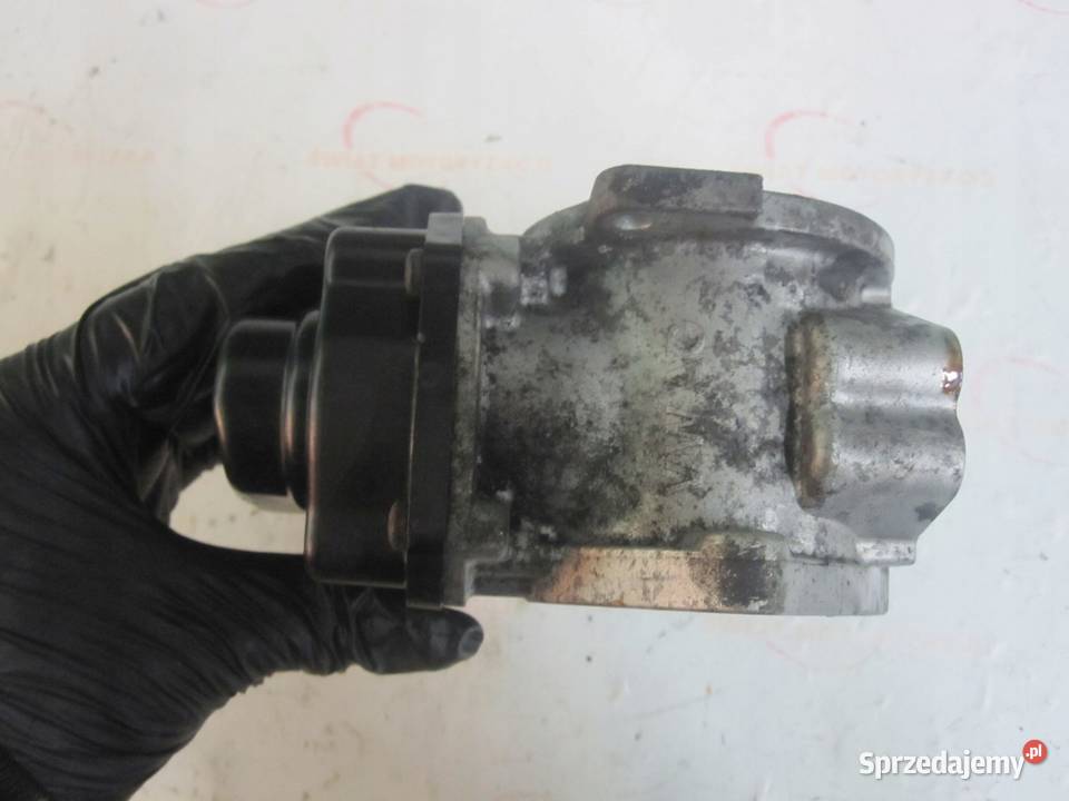 PASSAT GOLF 20 TDI CBA CBAB 140 10r przepustnica Kielce