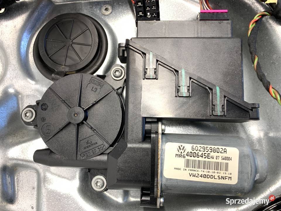 PODNOŚNIK SZYBY LEWY PRZÓD VW POLO IV 9N