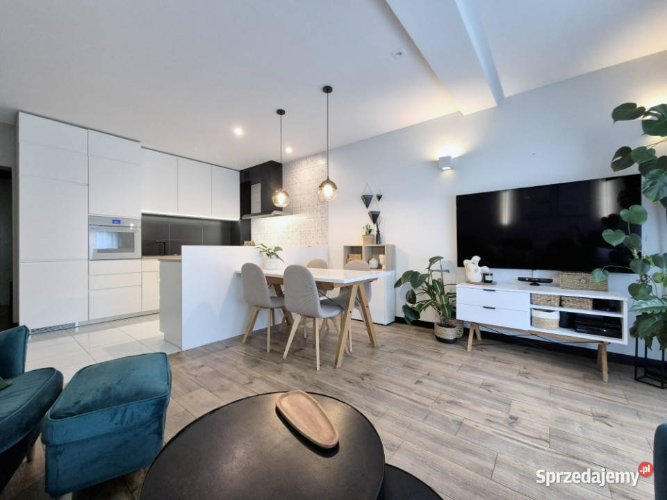 gotowy dom w centrum z ogrzewaniem miejskim Świnoujście