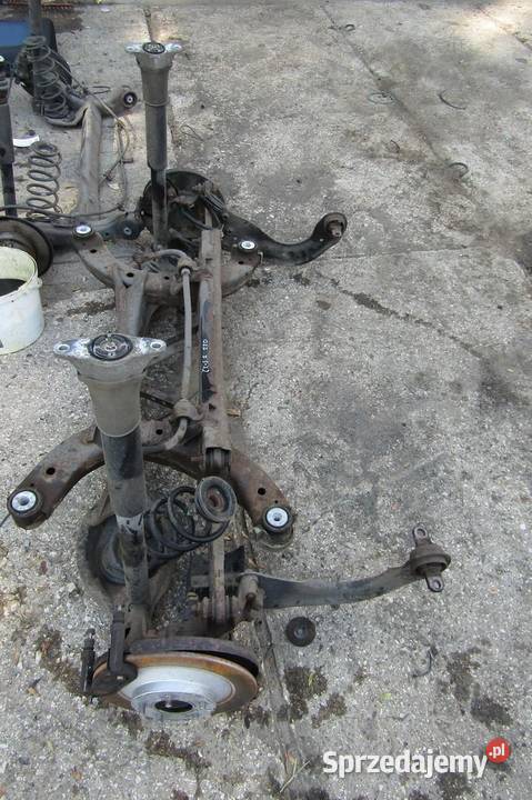 BELKA OŚ ZAWIESZENIA TYLNA TYŁ 22 D 2WD MAZDA osobowe Zestawy zawieszenia lubelskie