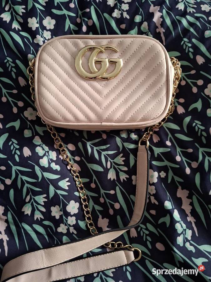 Szpilki pudrowy róż sprzedam