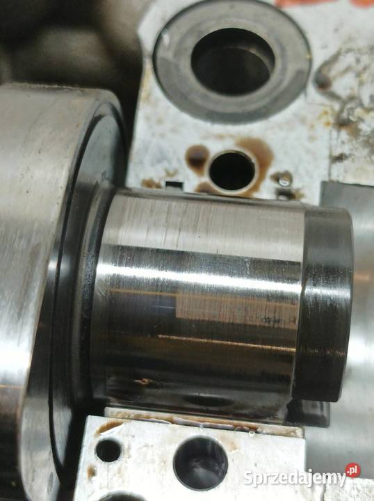 GŁOWICA KOMPLETNA 038103373R 19 TDI Skoda