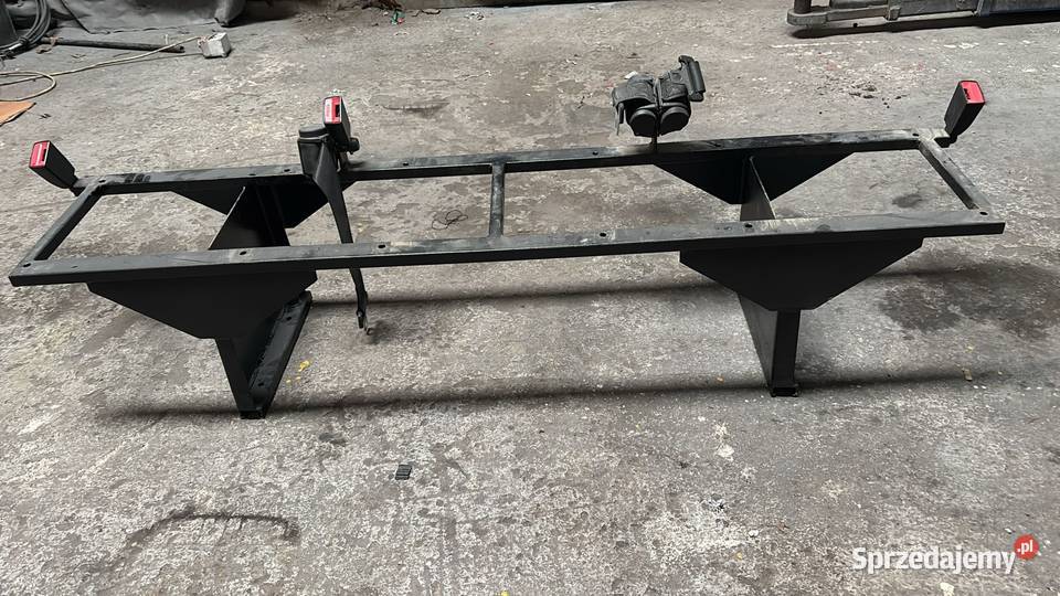 Fotele kanapa Opel vivaro komplet Rok produkcji 2008 Zwoleń