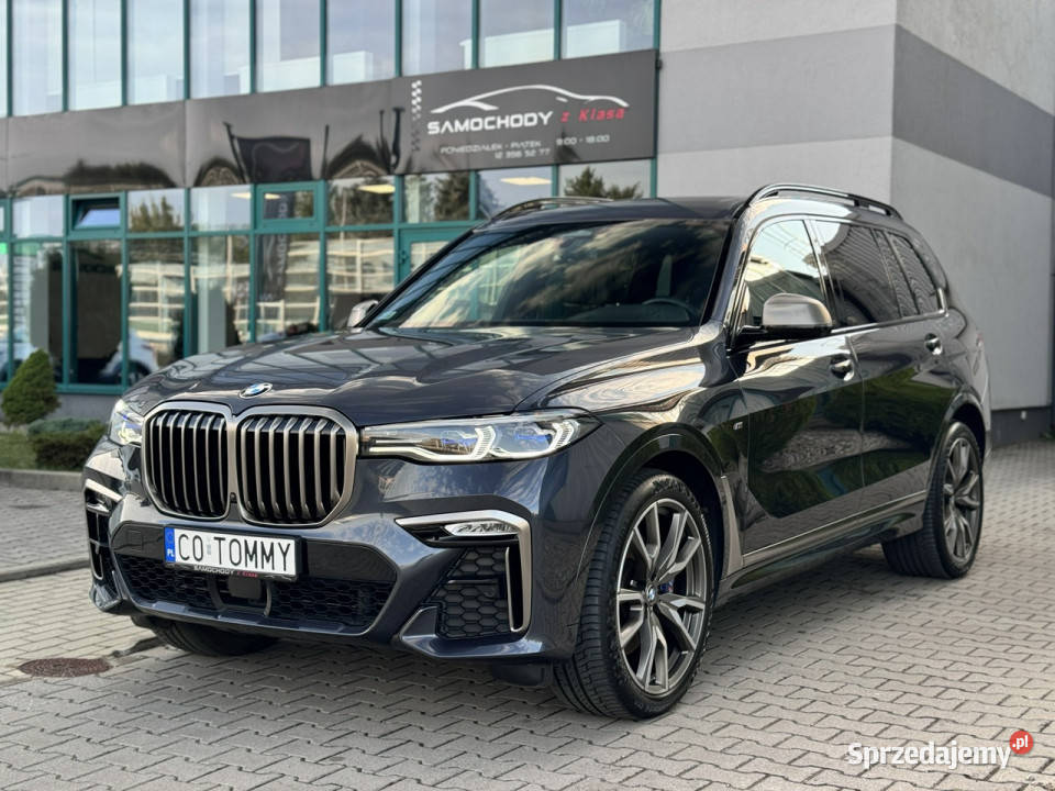 BMW X7 M50d Polska Sky Lounge Masaże Executive małopolskie Węgrzce