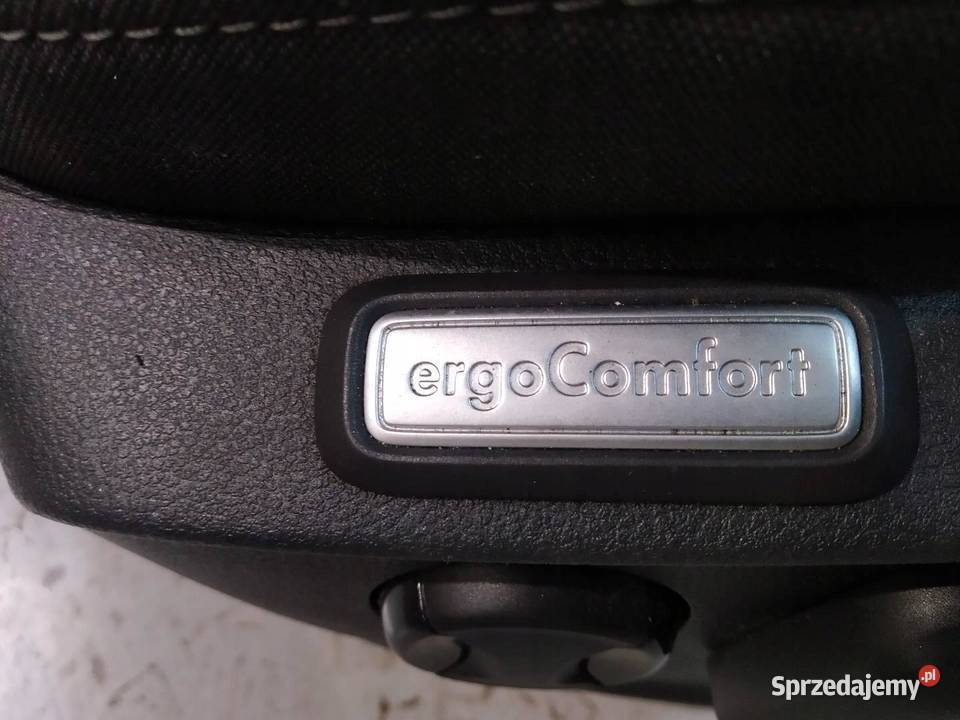 FOTELE KANAPA BOCZKI PÓŁELEKTRYCZNE KOMBI KPL Rok produkcji 2015 Motoryzacja