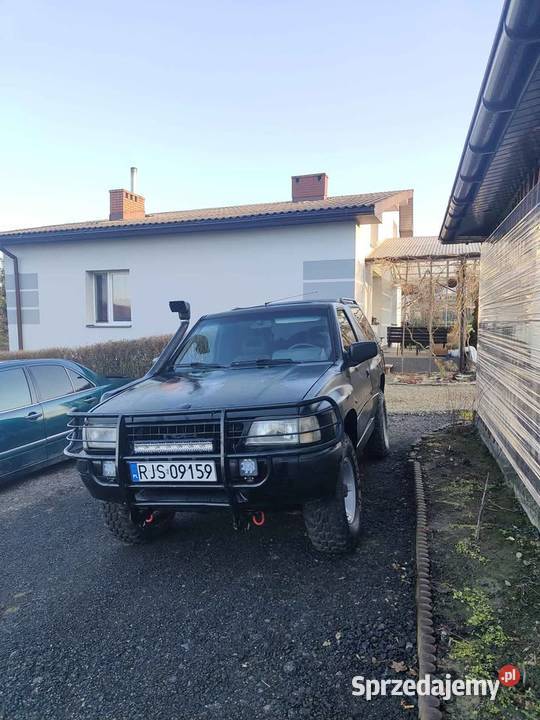 Frontera A Sport 20 BenzynaLPG 4X4 Jasło