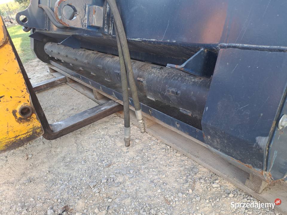 Łyżka do ładowarki Ostrów-Kolonia