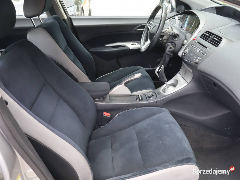 Honda Civic 18 i ABS Katowice