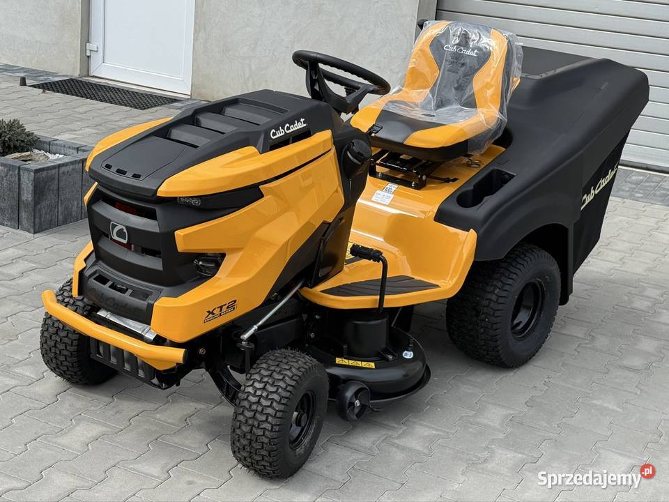 Cub Cadet XT2 PR95 V2 Kawasaki 18 traktorek Dymki sprzedam