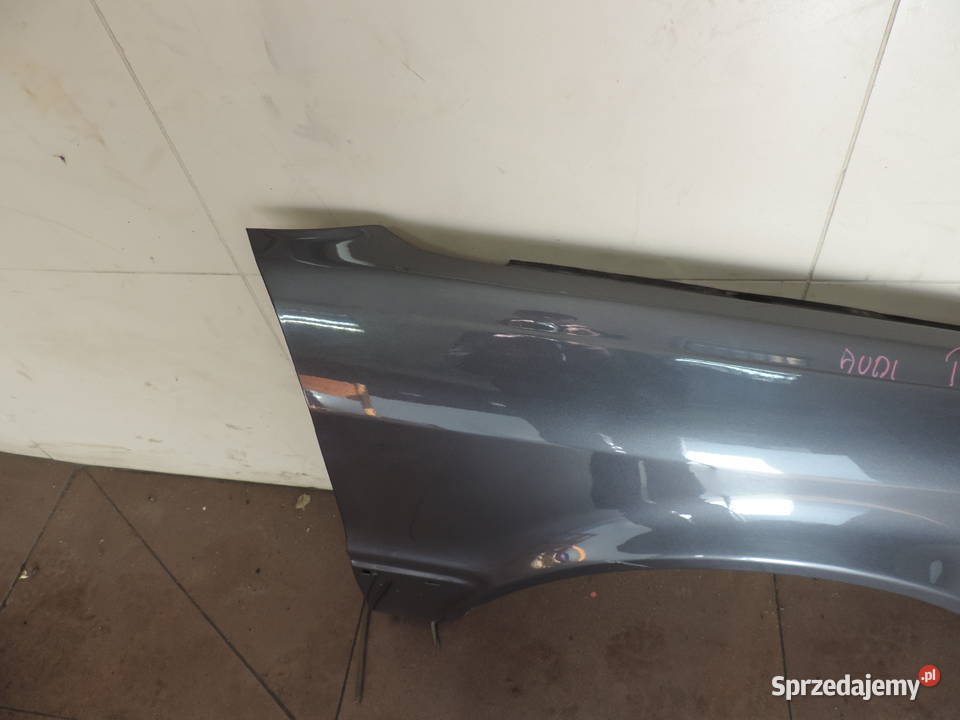 AUDI 80 B4 BŁOTNIK PRAWY PRZEDNI Rok produkcji 1993 Nowy Sącz