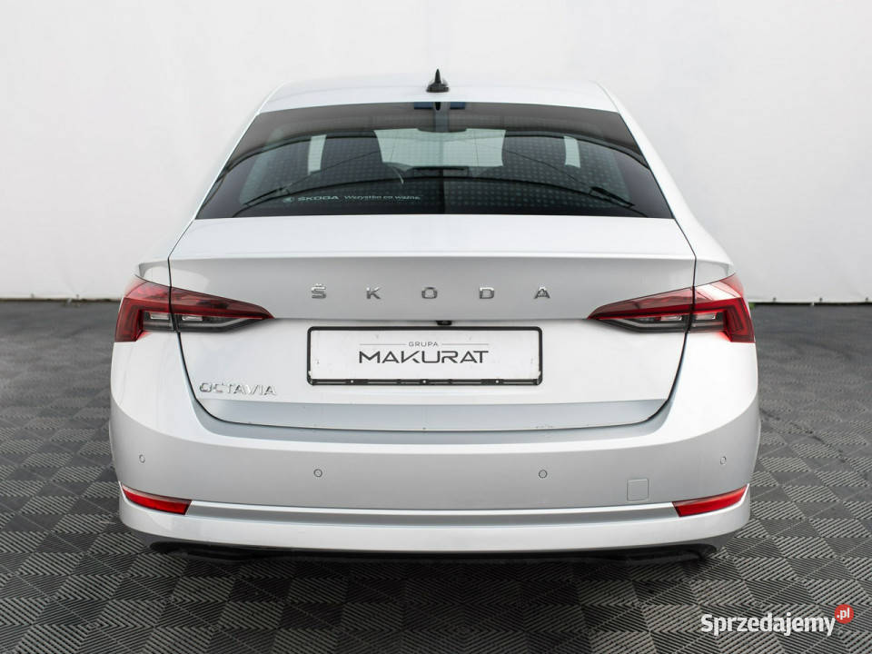 koda Octavia 15 TSI Ambition Czpark Podgrzf światła LED