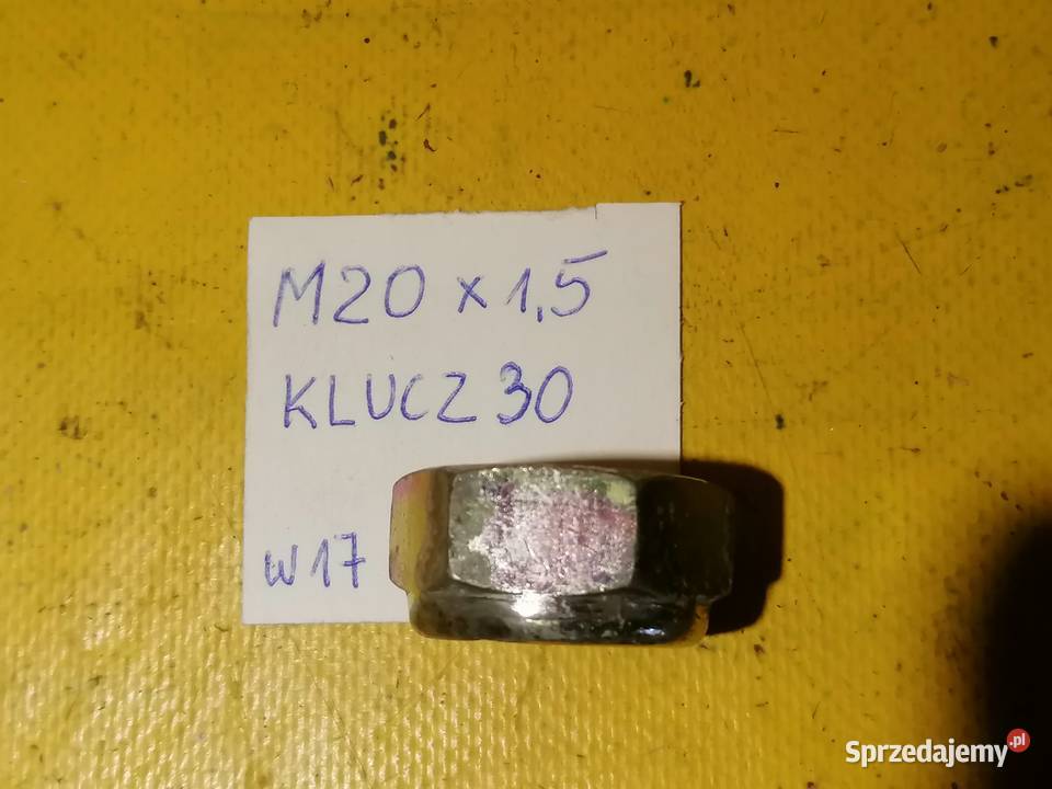 nakrętka półosi M20x15 klucz 30mmRenaultdo wielu Wyposażenie wnętrza łódzkie Piotrków Trybunalski