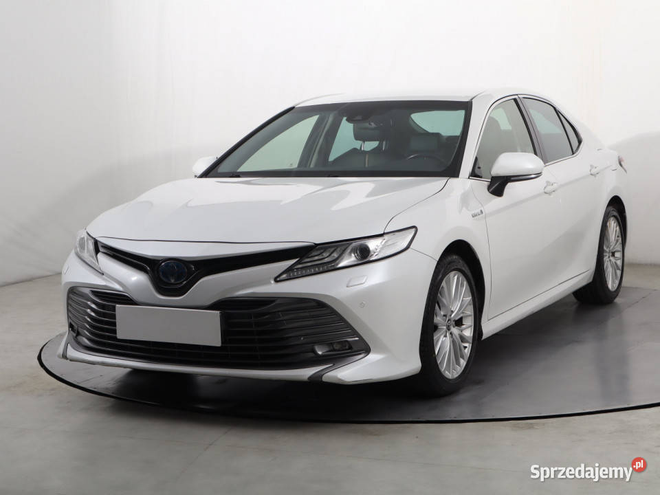 Toyota Camry 25 Hybrid Katowice