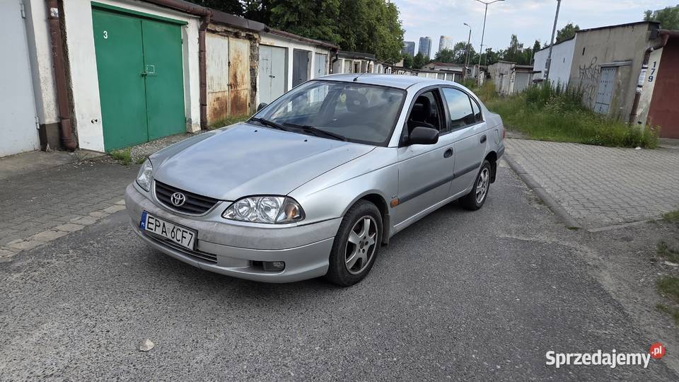 Toyota Avensis 16 vvti sedan 1600cm3 Avensis Katowice
