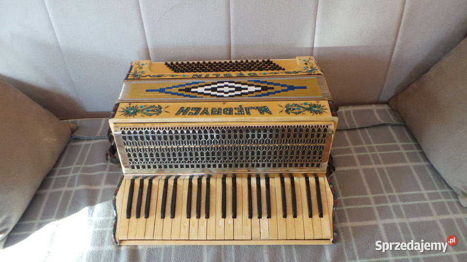 Akordeon M Jędrych Dęblin lubelskie Kurów