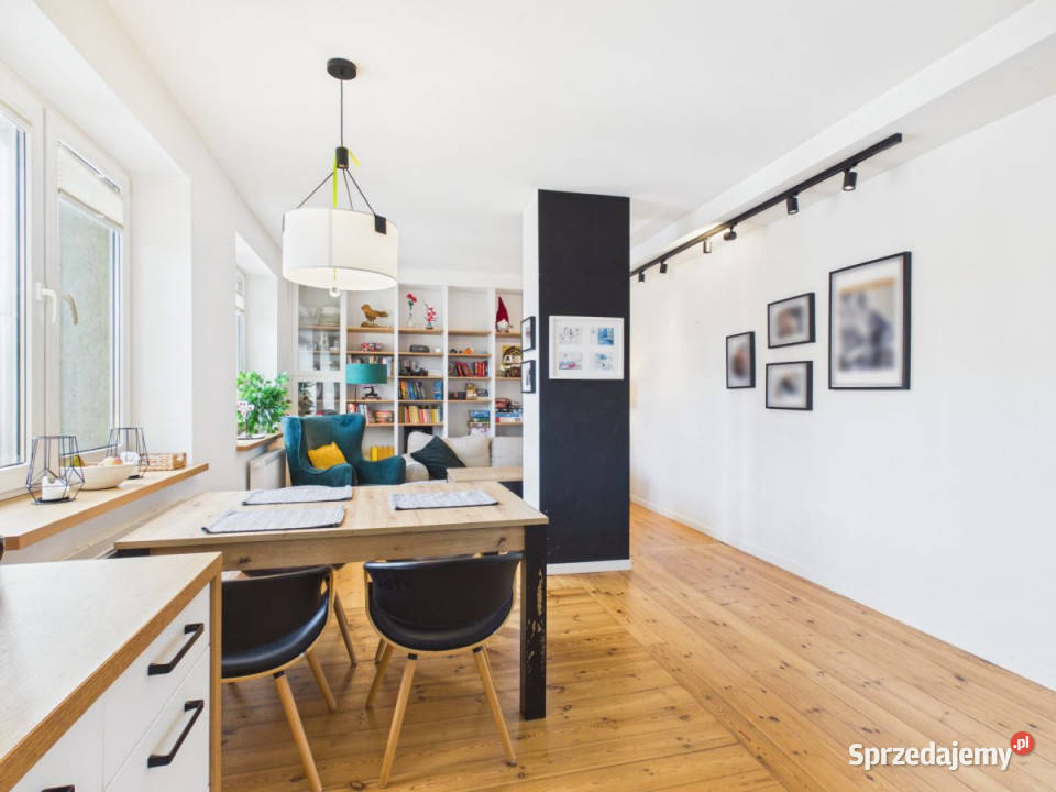 sprzedaży mieszkania Gdynia 7013m2 3 pokoje pomorskie