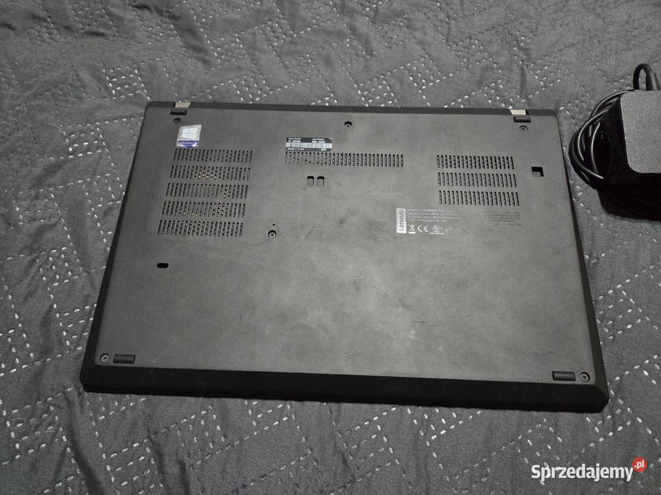 Laptop Lenovo T495 Ryzen 7 PRO 3700U VEGA 10